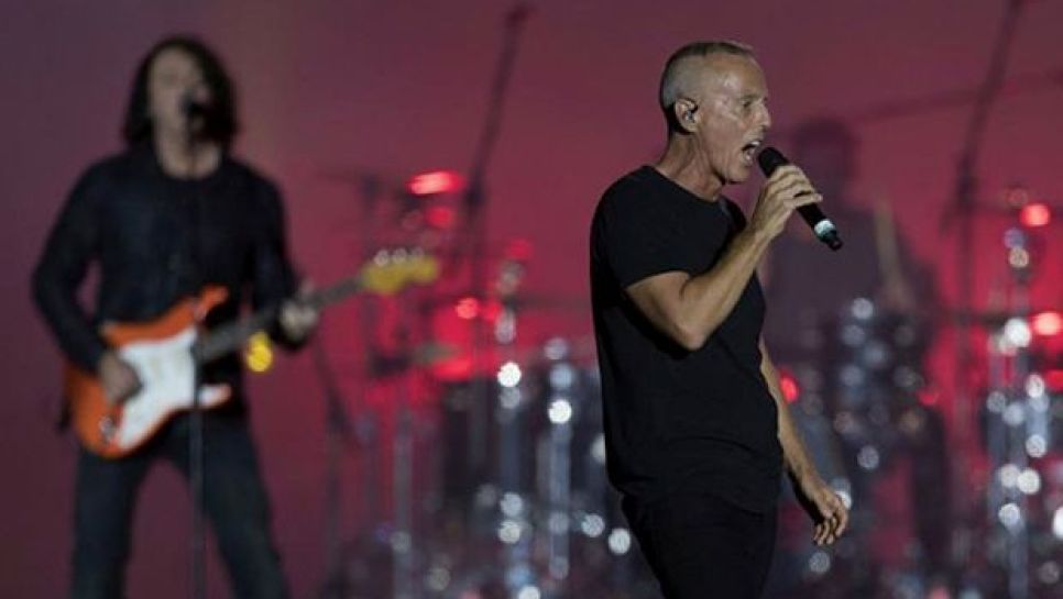 Roland Arzabal (g) et Curt Smith (d) du groupe Tears for Fears en concert à Rio de Janeiro en septembre 2017, au Brésil. © D. R.