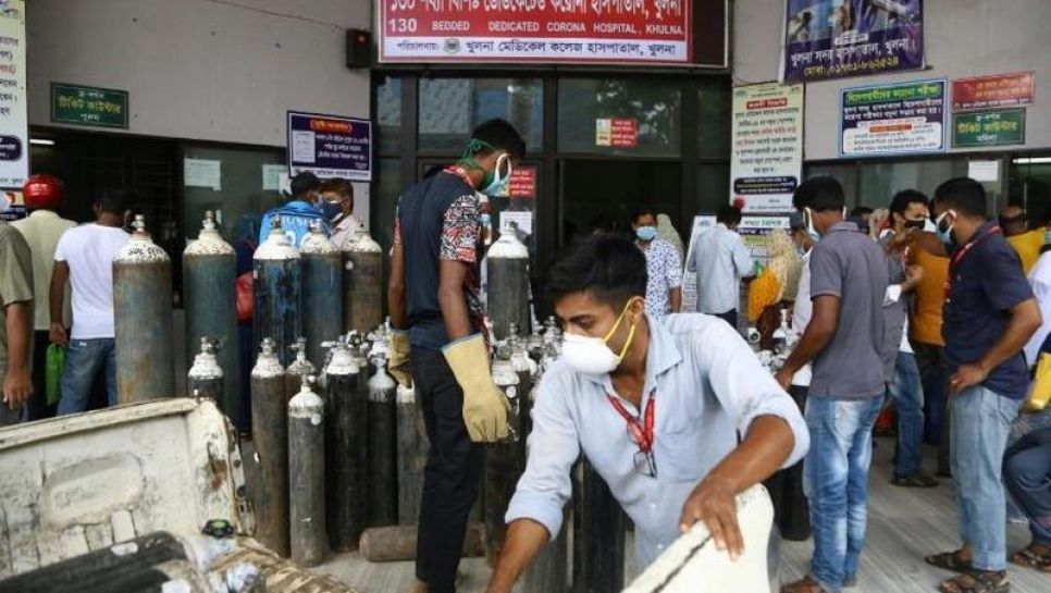 Des patiens à l'hôpital de Khulna (Bangladesh). © D.R