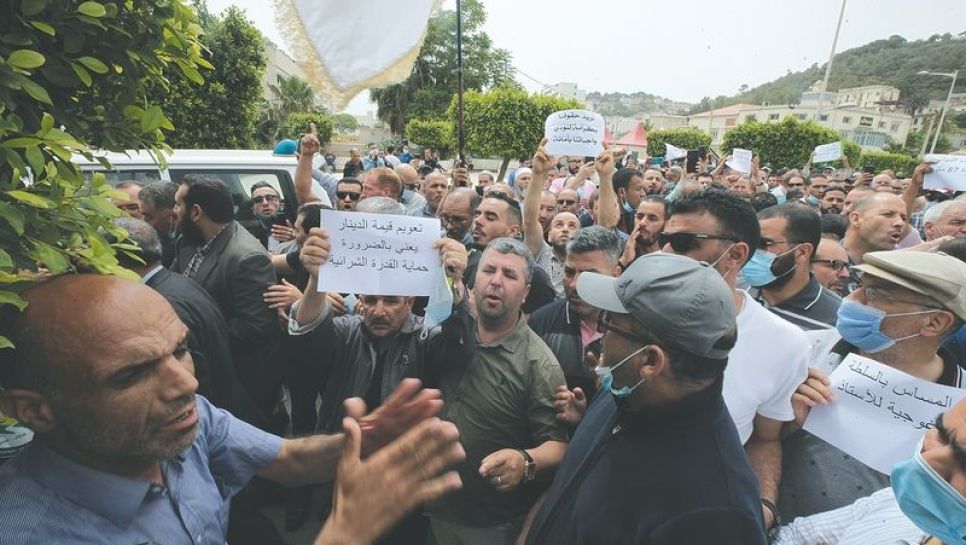 Hier devant l’annexe du ministère de l’Éducation nationale au Ruisseau. © Billel Zehani/Liberté