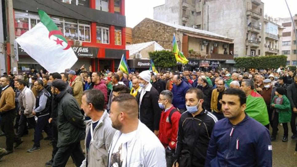 Hier lors de la marche du Hirak à Béjaïa. © Liberté
