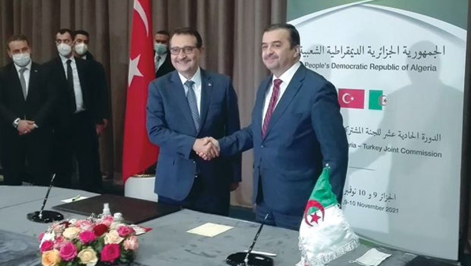 Le ministre algérien de l’Énergie et des Mines, Mohamed Arkab, et son homologue turc, Fatih Donmez. D. R. © D. R.