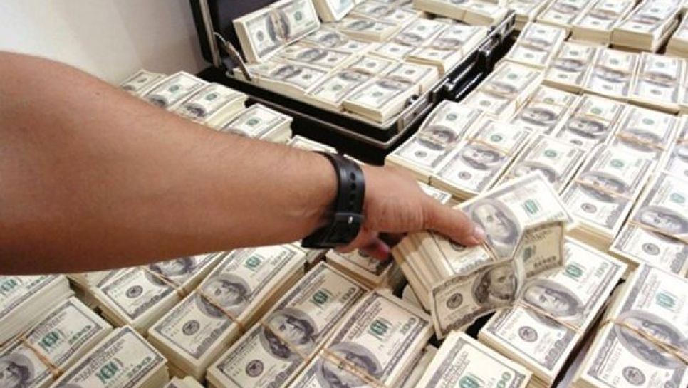 En six années, l’Algérie a perdu plus de 135 milliards de dollars sur ses réserves de changes. © D. R.