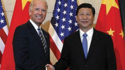 Le président américain Joe Biden et le président chinois Xi Jinping. © D. R.