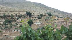 Zenouna, à une dizaine de kilomètres du chef-lieu de wilaya, semble vivre à une autre époque. © D. R.